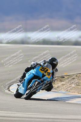 media/Dec-08-2024-CVMA (Sun) [[267e5a7075]]/Race 4-Amateur Supersport Middleweight/